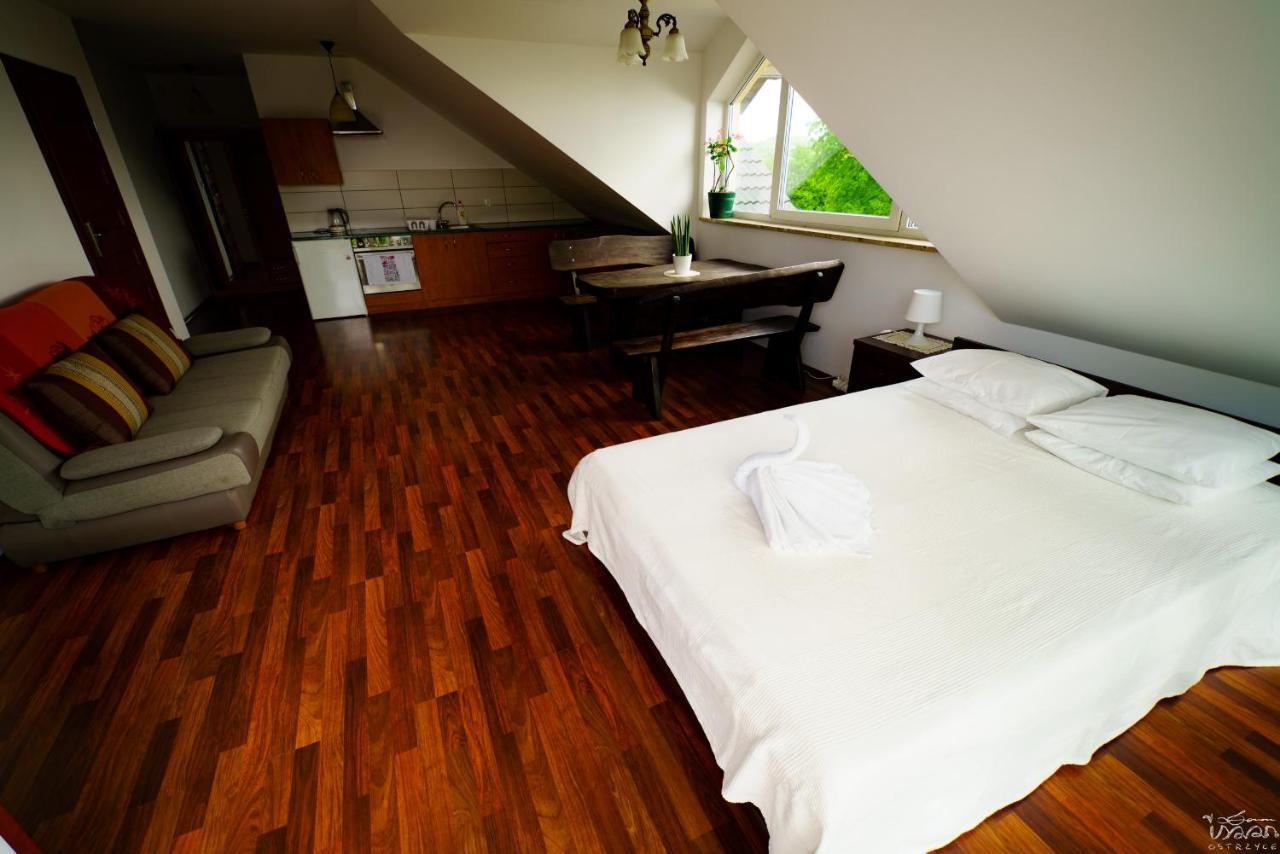 Isaan Ostrzyce Guest House Exterior photo