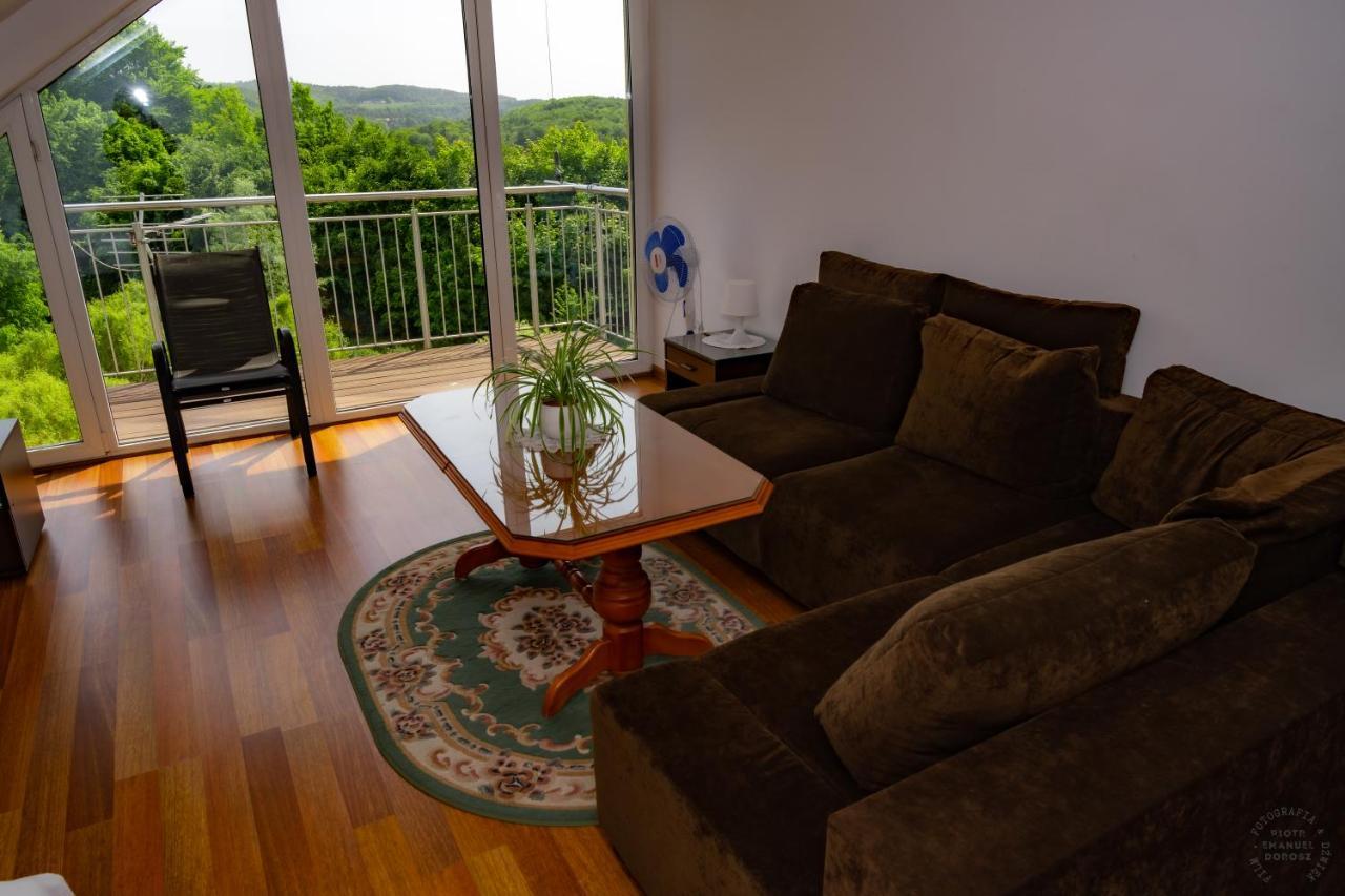 Isaan Ostrzyce Guest House Exterior photo